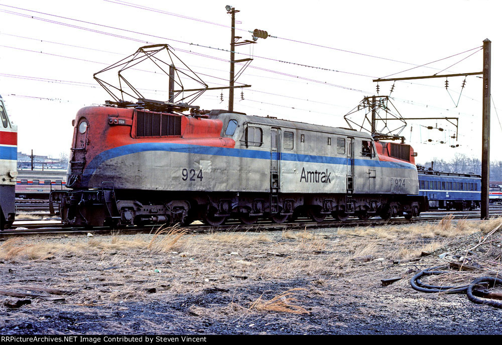 Amtrak GG1 AMTK #924